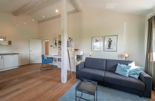 Eckersdorf Apartment | Ocean View Vacation Apartment Red Hill - Ideal for Families