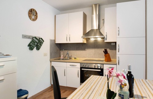 Ueberlingen Apartment | Relaxing Vacation Apartment Sunflower with Oceanfront Views