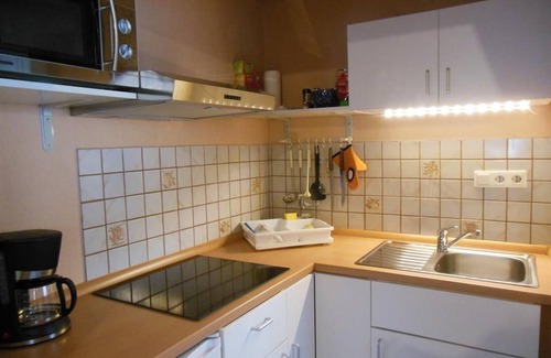 Eppenbrunn Apartment | Comfortable Apartment Persang with 2 Bedrooms & Kitchen