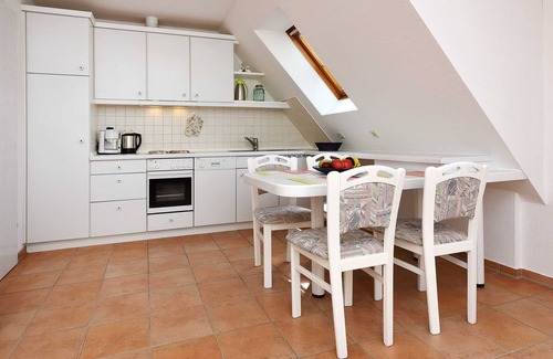 Werdum Apartment | Family-Friendly Vacation Apartment Sonnendeck in Gastfeld