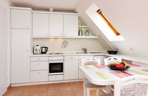 Werdum Apartment | Family-Friendly Vacation Apartment Sonnendeck in Gastfeld