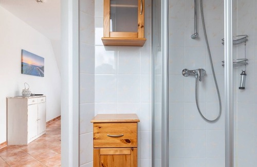 Gollwitz Apartment | Guest Rated 9.6: Strandkieker Vacation Apartment on Poel