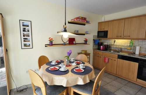 Werdum Apartment | Pet-Friendly Retreat at "To Huus" Near Haustierpark