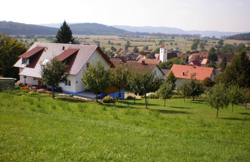 Ueberlingen Apartment | Cozy Vacation Apartment Waibel with Kitchen & Terrace