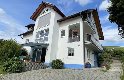 Ueberlingen Apartment | Cozy Vacation Apartment Waibel with Kitchen & Terrace