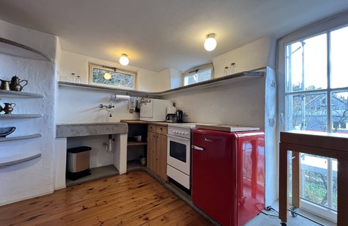 Ueberlingen Apartment | Cozy Vacation Apartment Wasserrad in Überlingen-Goldbach