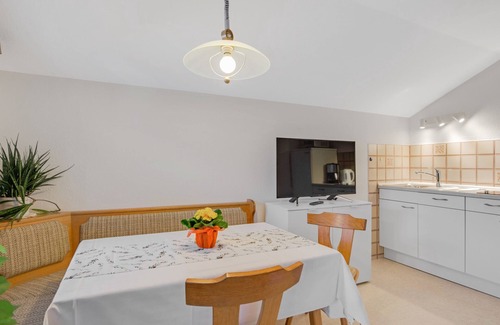 Chieming Apartment | Scenic Lake Chiemsee Apartment with Mountain Views & Free Wi-Fi