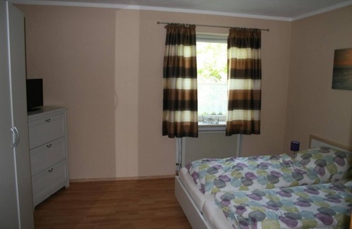 Konzell Apartment | Inviting Vacation Apartment with Large Terrace & Lake View