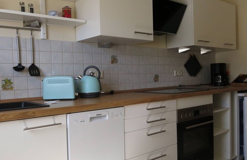 Zwenkau Apartment | Vacation apartment "Zwenkauer See" - directly at the Zwenkau forest pool