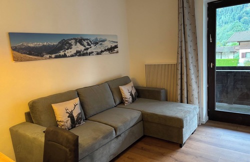 Sankt Martin bei Lofer Apartment | Vacation apartment with balcony