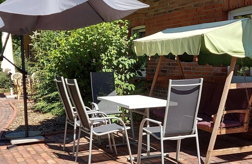 Ihlow Apartment | Relax at the Uhlenhoff Apartment Bansmeer - 9.6/10 Rated