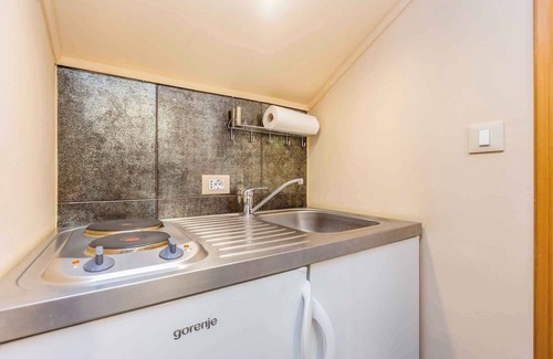 Sveti Vid Dobrinjski Villa | Guest Rated 10/10: Villa Carlo Vacation Cottage