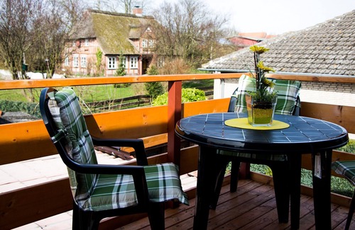 Bannesdorf Apartment | Guest Rated 10/10: Cozy Apartment for 4 in Fehmarn