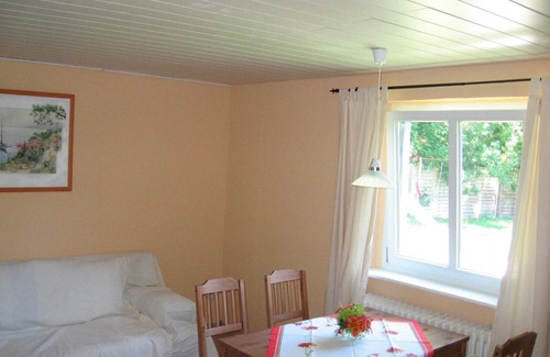 Wenkendorf Apartment | Cozy Apartment for 2 in Fehmarn with Kitchen & Pet Friendly