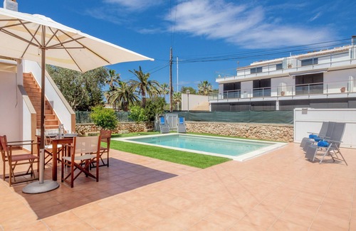 Son Carrio Villa | Villa Payu: Oceanfront Apartment with Pool & Spa Amenities