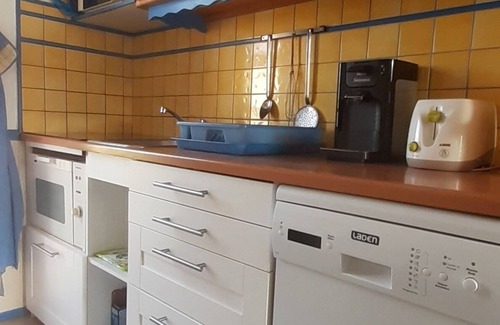 Miramar Apartment | Relax by the Water at Golden Islands - 9.6/10 Rated Stay