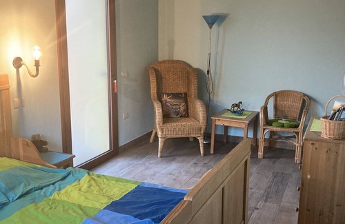 Fluminimaggiore Bed & Breakfast | Revitalize at Our Seaside Ranch: Pool, Spa & Dining Awaits!