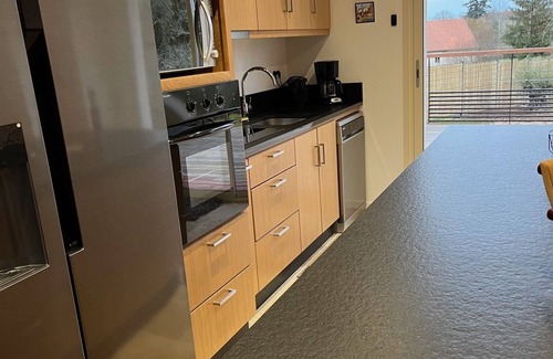 Bassillac and Auberoche House | Pet-Friendly Vacation Home with Private Pool in Périgord