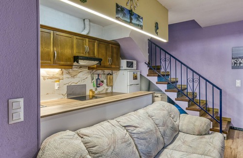 Castello d'Empuries House | Charming Casa Empuriabrava with Private Terraces & Garden