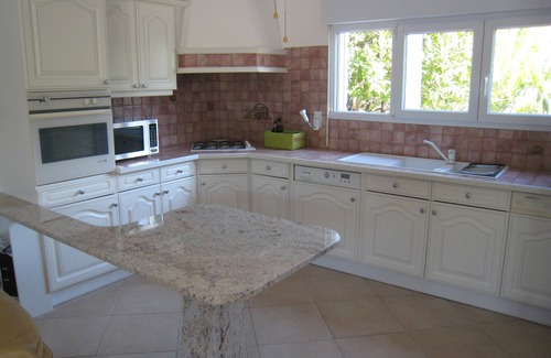 Laroque-des-Alberes House | Idyllic Vacation Home with Private Pool Near the Beach