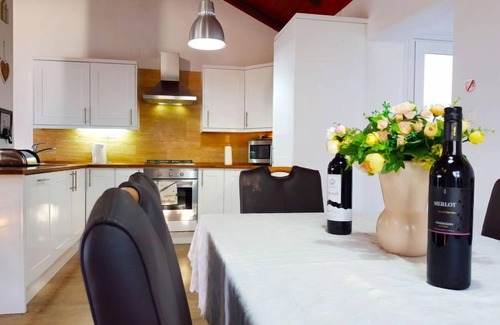 Prigradica House | Vacation home Nada by Interhome