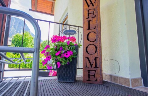 Oetz House | Discover Ötztal: Guest Rated 9.8 with Spa and Lake Views