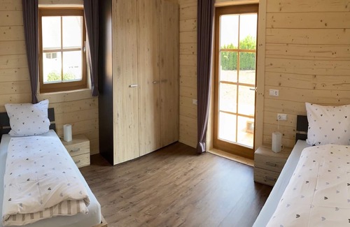 Hettingen House | Barrier-Free Vacation Home with Spa & Family Amenities