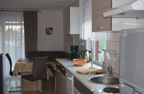 Wesenberg House | Guest Rated 10/10: Oceanfront Holiday Home in Strasen