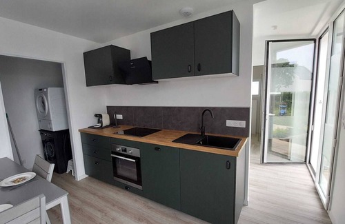 Penmarch House | Vacation home 200 m from the sea KÉRITY PENMARCH full foot quiet bright