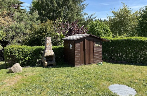 Weisin House | Pet-Friendly Retreat at "An der Elde" with Scenic Views