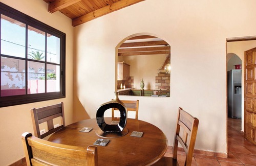 La Vera House | Discover Bonita Casa: Oceanfront Retreat with Private Pool