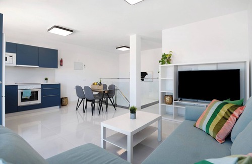 La Santa House | Cozy Vacation Home 'Brisa 3' with Ocean View & Wi-Fi