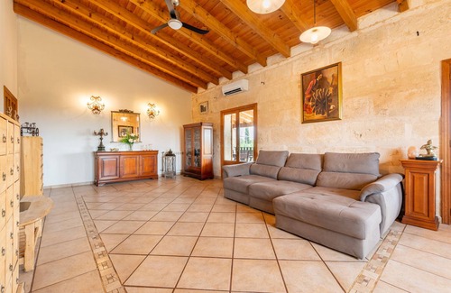Sa Cabaneta House | Vacation Home "Ca Ses Moneies" with Mountain View, Private Pool & Wi-Fi