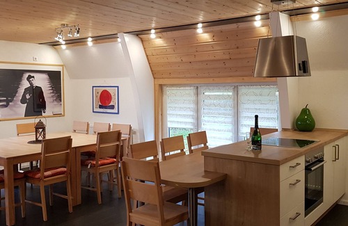 Ludwigswinkel House | Ideal Retreat "Don Camillo" in Palatinate Forest for Groups