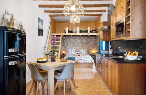 El Golfo House | Cozy Oceanfront Getaway 'El Rinconcito De Jess' Awaits