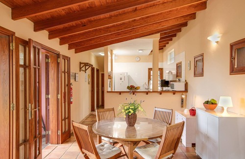 Hermigua House | Elvira Hermigua: Oceanfront Retreat with Garden & Views
