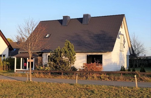 Langewiese House | Cozy Winterberg Vacation Home for 10 Guests with Kitchen