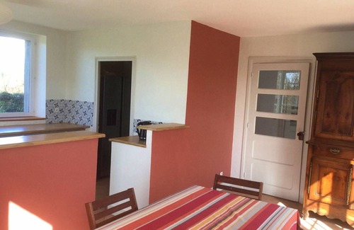 Crach House | Spacious Vacation Home for 14, Just Minutes from Beach