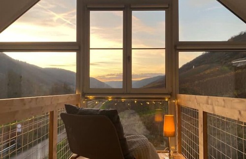 Pommern House | Cozy Pomerania Vacation Home for 4 with Ocean View