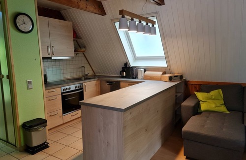 Bad Arolsen House | Elegant Vacation Home for 6 Guests with Ocean View