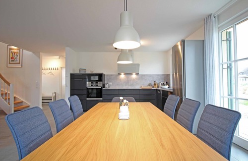 Parow House | Ideal Vacation Home for 8 Guests in Kramerhof