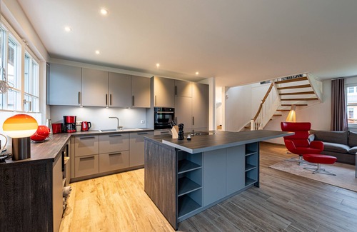 Parow House | Spacious Vacation Home for 8 Guests in Kramerhof