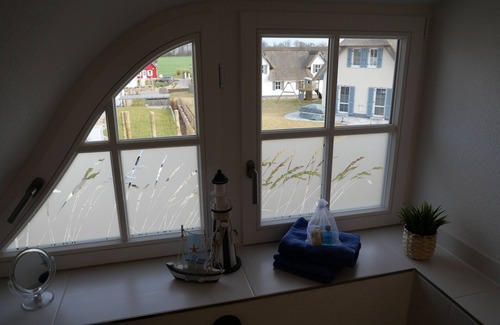 Zierow House | Beautiful Oceanfront Vacation Home for 8 Guests in Zierow