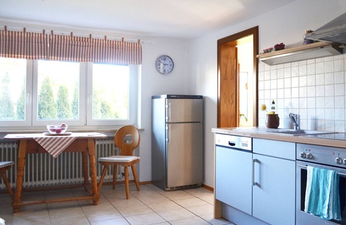 Antdorf House | Cozy Vacation Home for 4 in Antdorf with Kitchen Access