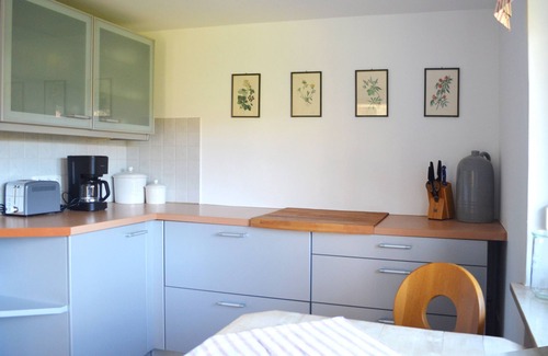 Antdorf House | Cozy Vacation Home for 4 in Antdorf with Kitchen Access