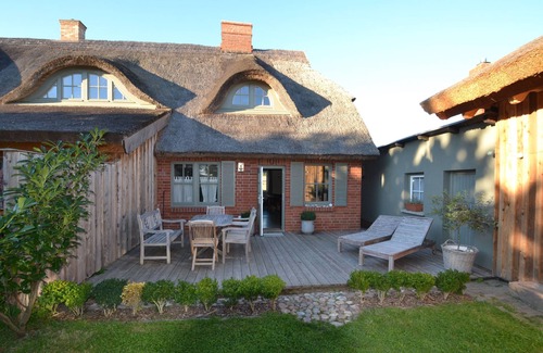 Lancken-Granitz Apartment | Oceanfront Vacation Home Gut Glück for 6 Guests