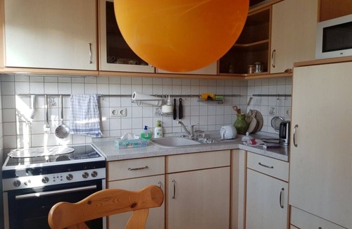 Markneukirchen House | Guest Rated 10/10: Family-Friendly Gartenglück Retreat
