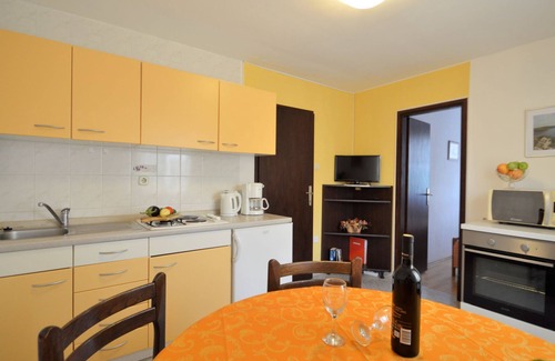 Peruski House | Vacation home Gloria by Interhome