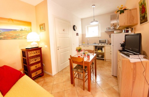 Capannori House | Cozy Capannori Vacation Home with Pool and Spa Amenities