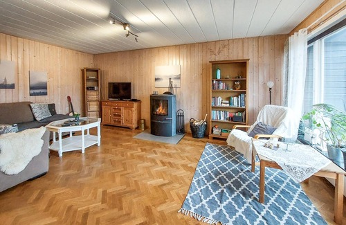 Lidhult House | Cozy Vacation Home in Lidhult Near Nature Reserves